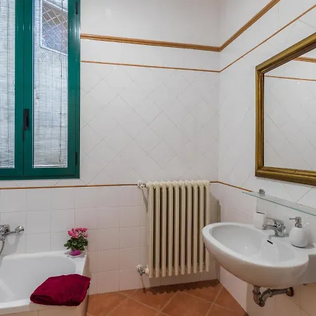 Dimora San Leucio Bed & Breakfast