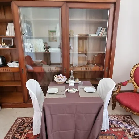 Bed & Breakfast Dimora San Leucio 3*