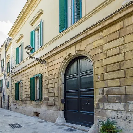 Dimora San Leucio לצ'ה