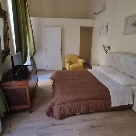 Dimora San Leucio Лечче