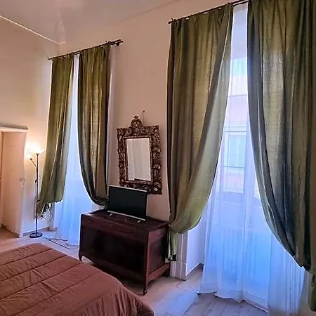 Dimora San Leucio 4*
