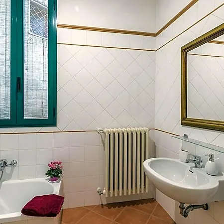 Dimora San Leucio 4*